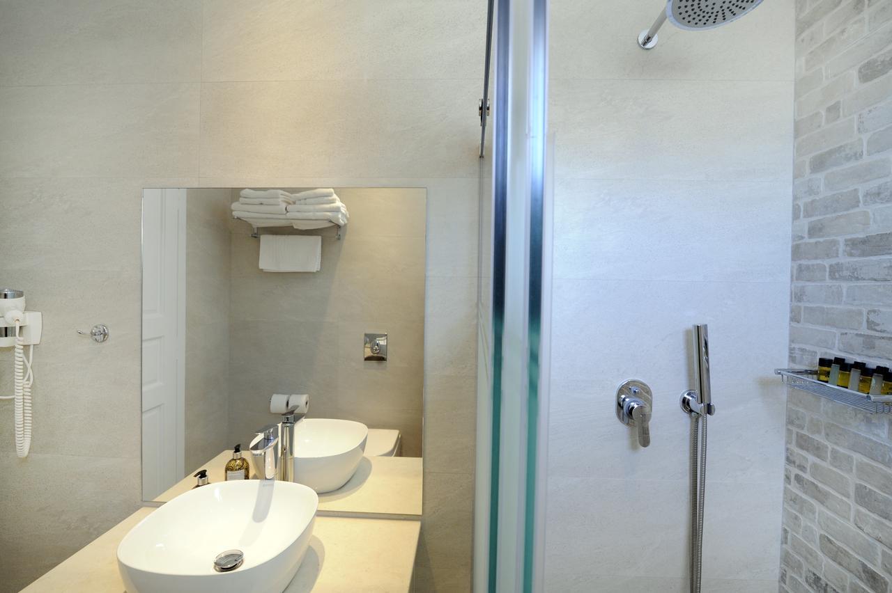 Anna Hotel Platis Yialos